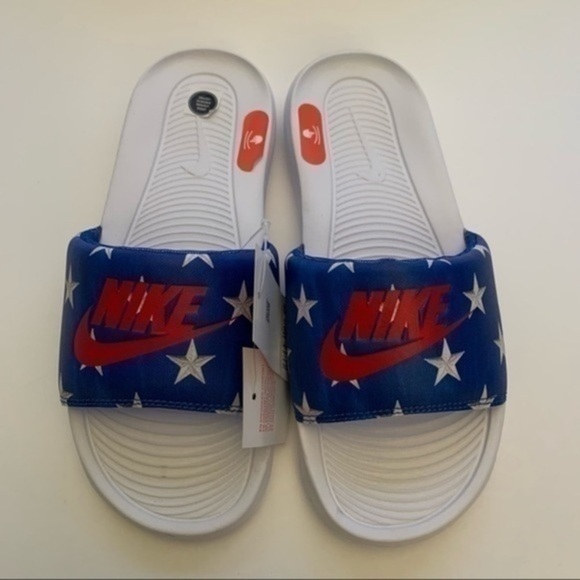 NWT. NIKE Women’s American Sandals - Picture 2 of 6